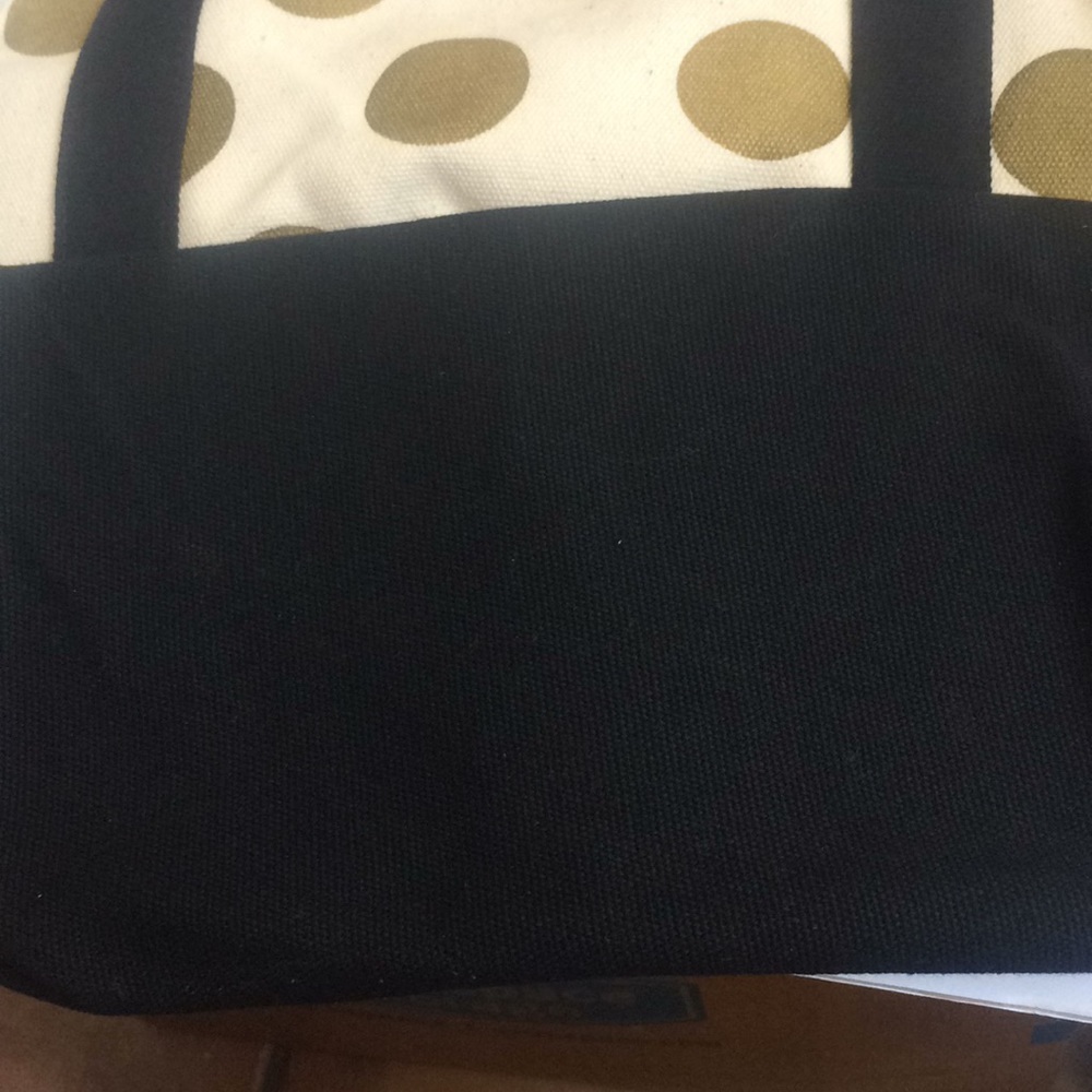 FINAL MARKDOWN Ladies’ LTD Commodities Letter “C” Tote Bag - Picture 5 of 8